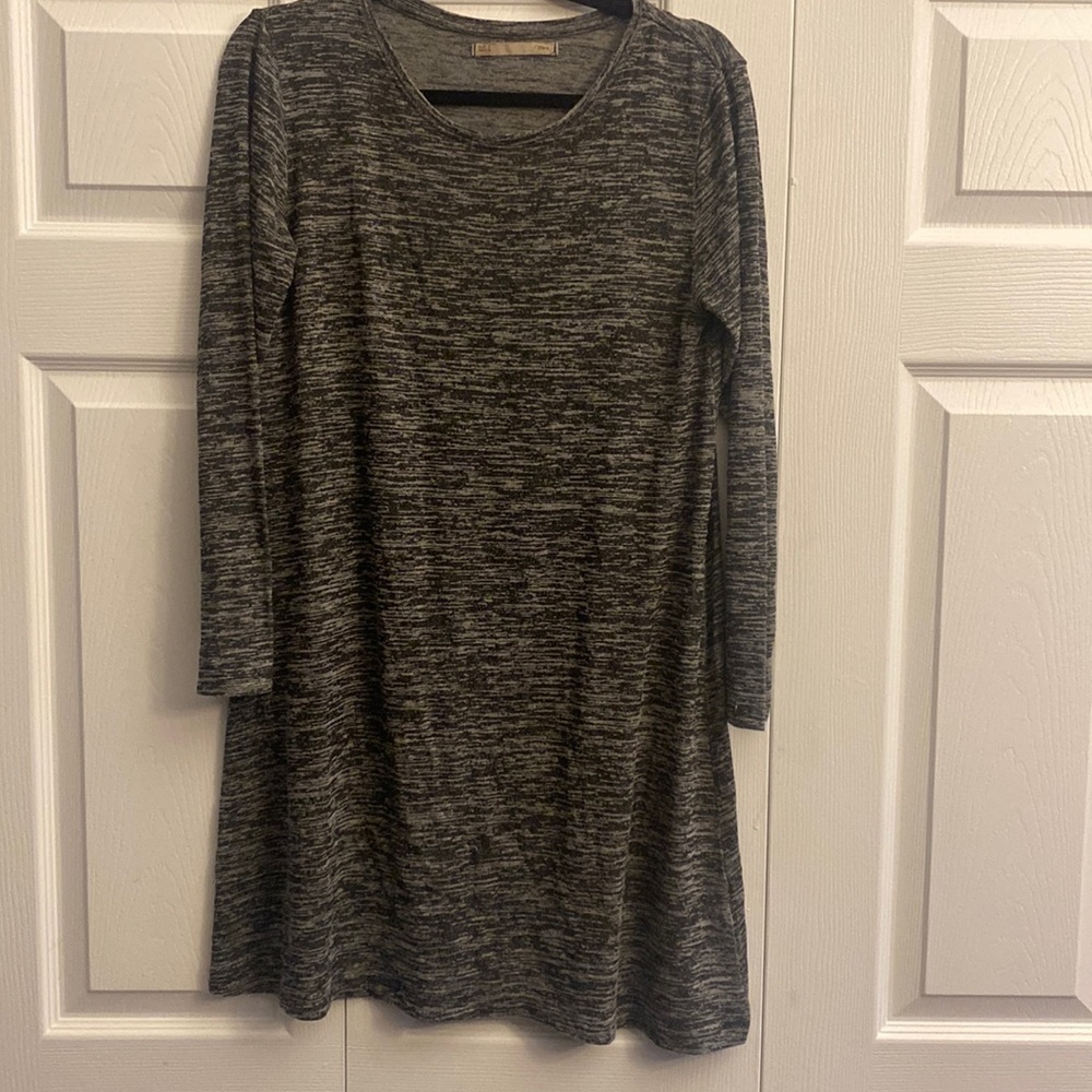 SFERA Henley gray jersey dress‎ size M long sleeve